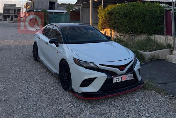 تويوتا كامري 2023 للبيع في العراق - دهوك